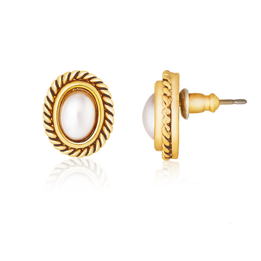Small Oval Pearl Studs